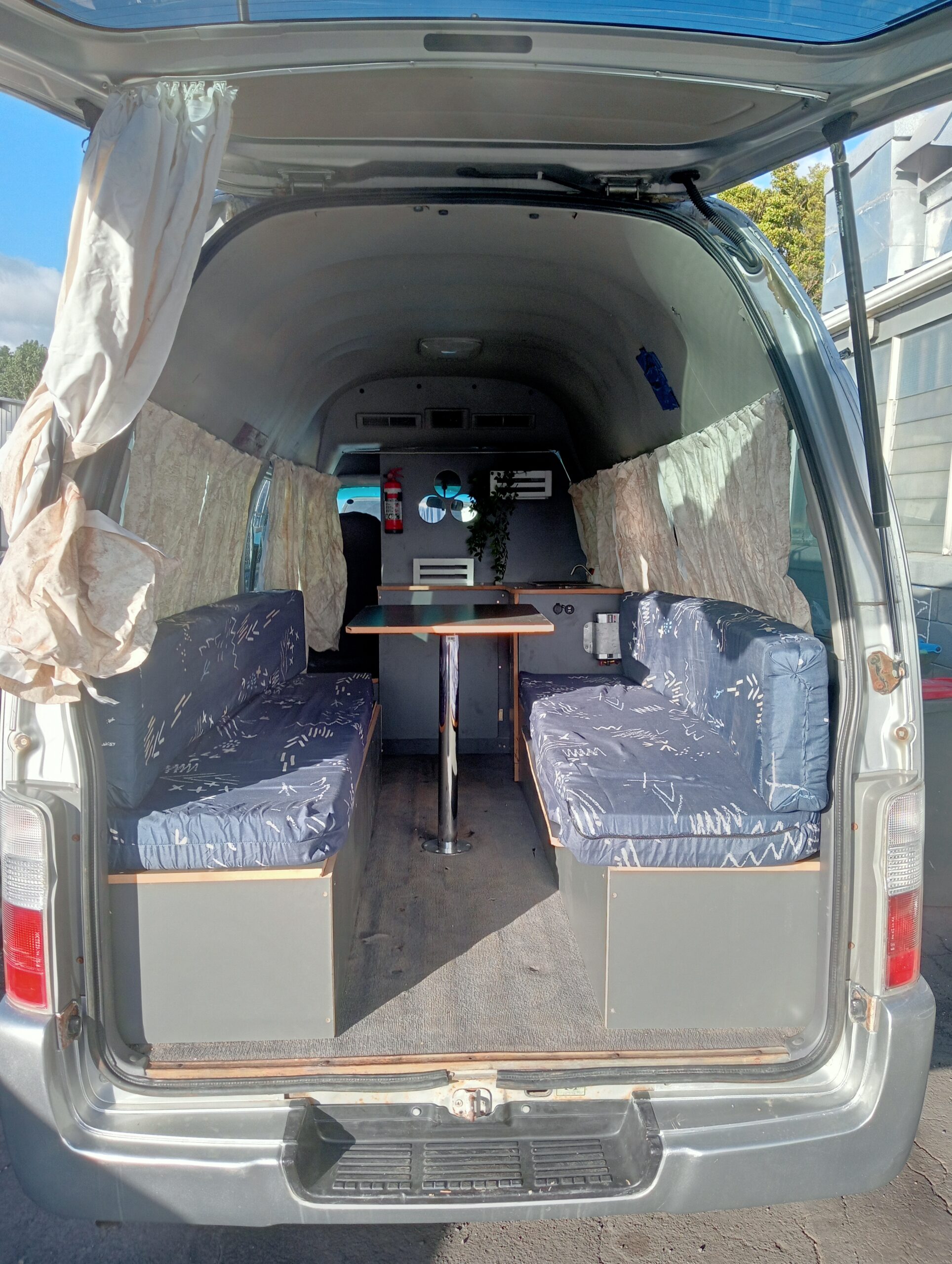 Nissan caravan 2002 high roof campervan