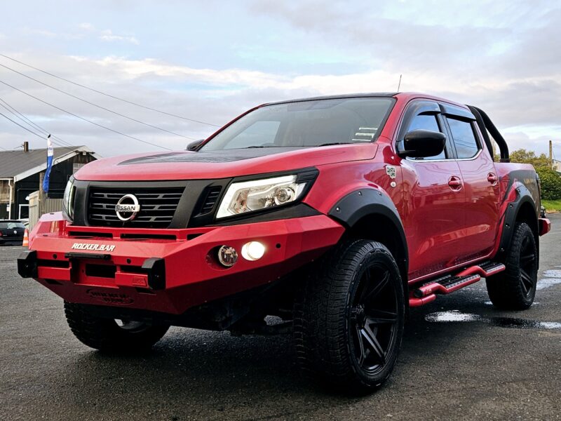 2019 Nissan Navara 4X4  Turbo diesel