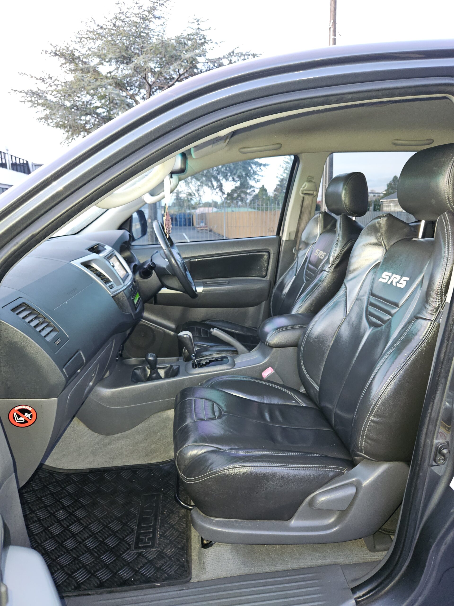 2013 Toyota Hilux sr5 4X4 Turbo 3L diesel