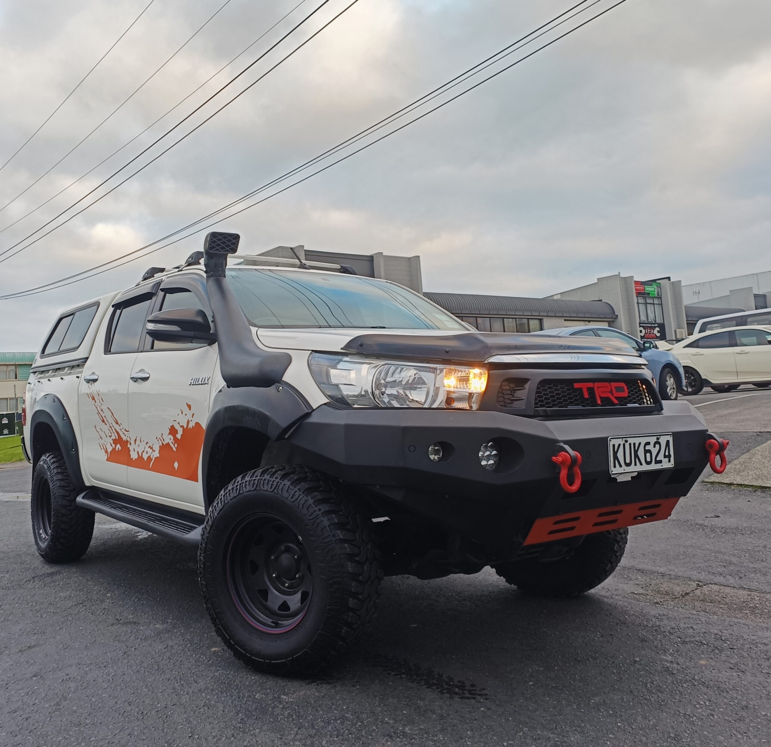 2017 Toyota Hilux 4X4 manual Turbo 2.75 diesel